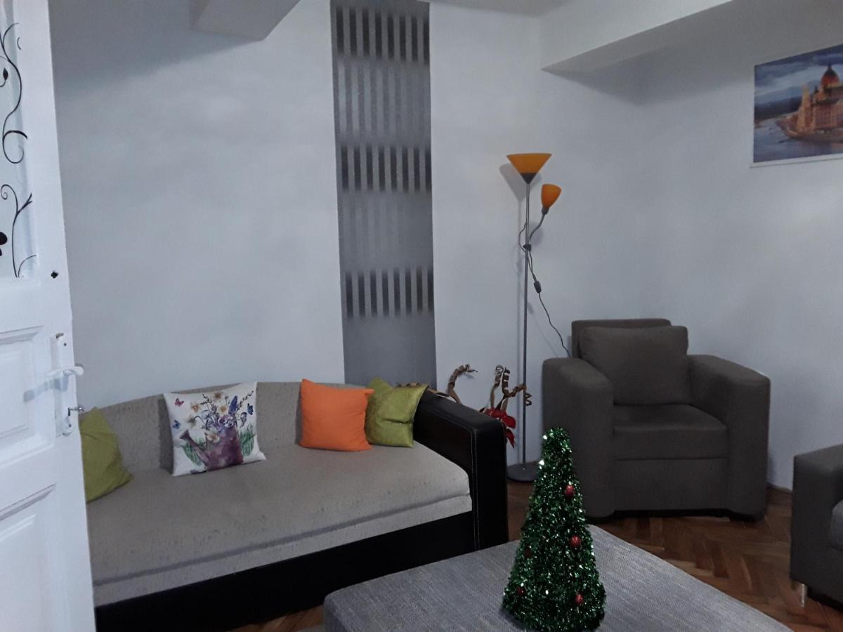 Hostel Dorishostel *